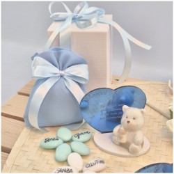 Bomboniera Battesimo orsetto per maschio in porcellana con cuore personalizzato