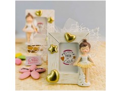 Bomboniera Comunione Portafoto Ballerina Sogno d'Oro con Cornice Effetto Legno