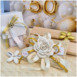 Bomboniera Nozze d'Oro Cuscino Profumato con Rosa Bianca e Numero 50