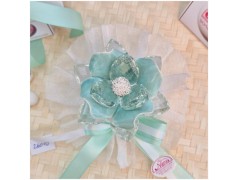 Bomboniera Matrimonio Debora Carlucci Fiore Piccolo in Cristallo e Porcellana Tiffani con punto luce