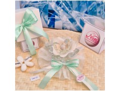 Bomboniera Matrimonio Debora Carlucci Fiore Piccolo in Cristallo e Porcellana Bianca con punto luce