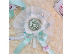 Bomboniera Matrimonio Debora Carlucci Fiore Piccolo in Cristallo e Porcellana Bianca con Fiore Candelina