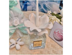 Bomboniera Matrimonio Debora Carlucci Profumatore Fiore in Ceramica Bianco con Essenza