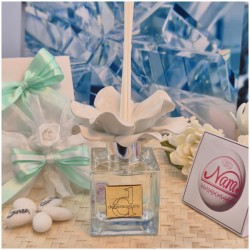 Bomboniera Matrimonio Debora Carlucci Profumatore Fiore in Ceramica Bianco con Essenza