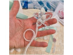 Bomboniera 18 Compleanno Debora Carlucci Fiore in Cristallo su Stelo Curvo Polvere di Stelle