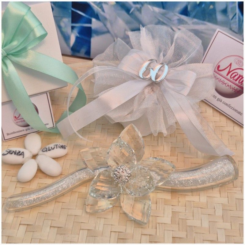 Bomboniera Nozze diamante Debora Carlucci Fiore su Stelo Polvere di Stelle con Numero 60