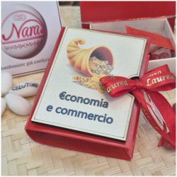 Bomboniera Laurea Economia Scatolina Libro con Cornucopia
