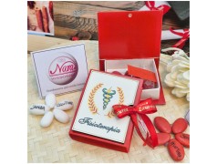 Bomboniera Laurea Fisioterapia Scatolina Libro con Simbolo Sanitario