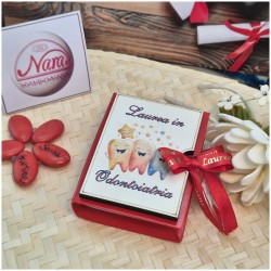 "Per un futuro... smagliante! La bomboniera tematica e simpatica dedicata ai nuovi Dentisti e Igienisti Dentali."