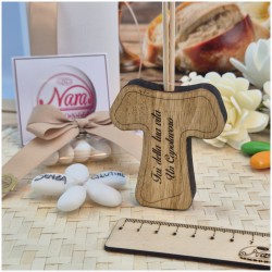 Bomboniera Comunione e Cresima Profumatore Tau in Legno con Frase Capolavoro