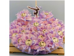 Torta Bomboniera Comunione Ginnastica Artistica con Magneti Legno e Nome Personalizzato