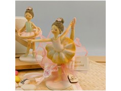 Bomboniera Comunione Bimba Etoile della Danza - Statuine Assortite in Posa con Tutù