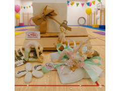 Bomboniera Comunione Solidale "Ginnasta dei Sogni" - 3 Statuine Sportive Assortite (Ritmica e Artistica)