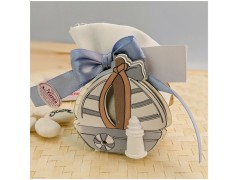 Bomboniera Battesimo e Comunione Tema Mare Magnete Barca a Vela con Faro