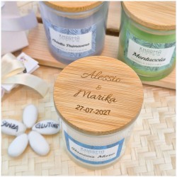 Bomboniera Matrimonio Candela Profumata Kharma Living in Vetro con Tappo Legno Personalizzato