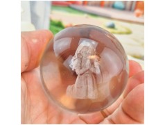 Bomboniera Lampada Sfera in Cristallo 3D con Bambina in preghiera e Base Led USB