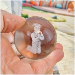 Bomboniera Lampada Sfera in Cristallo 3D con Bambino in preghiera e Base Led USB