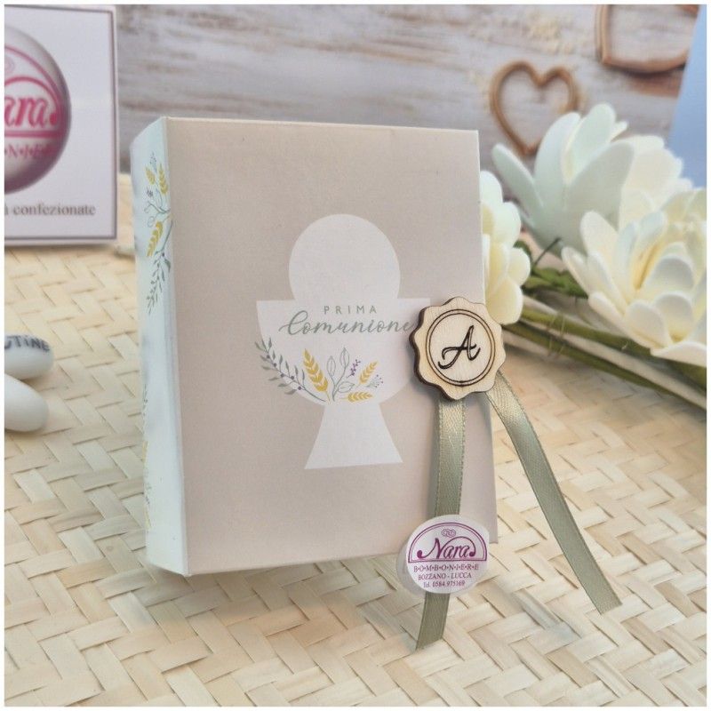 Bomboniera Comunione Scatolina a Libro Vangelo Nature con Stampa Calice e Iniziale in Legno
