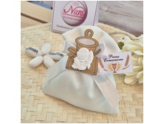 Bomboniera Prima Comunione Sacchetto Total White con Calice JHS in Legno e Resina