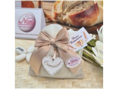 Bomboniera Comunione Sacchetto Shabby in Lino e Raso Oro con Cuore in Legno