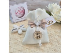 Bomboniera Matrimonio e Anniversario Sacchetto Piqué con Cuore Strass e Iniziali Legno