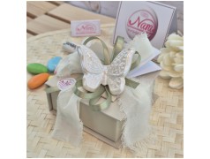 Bomboniera Matrimonio e Comunione Scatola Tortora con Farfalla Porcellana e Nastro Sfilato