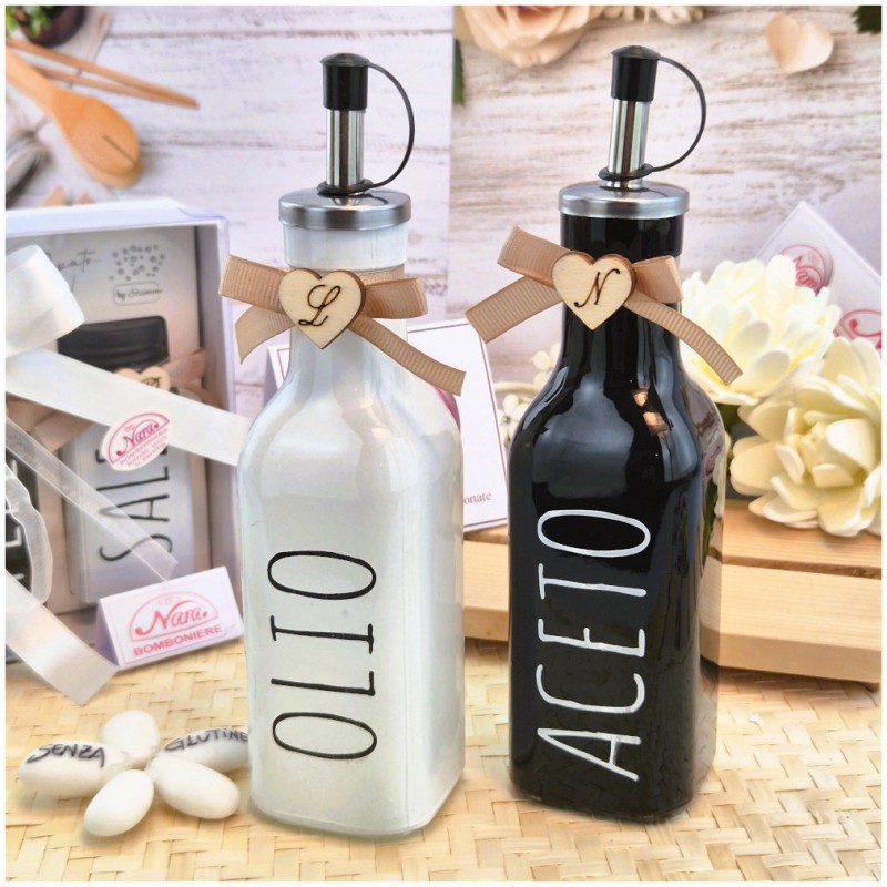 Bomboniera Matrimonio Utile Bottiglia Olio e Aceto Design Moderno Black & White con Iniziale
