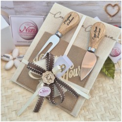 Bomboniera Matrimonio Utile Set Aperitivo Happy Hour con Coltelli Formaggio Incisi Personalizzati
