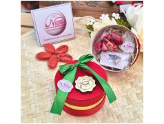 Bomboniera Laurea Scienze, Agraria e Matematica Cappelliera Rossa con Nastro Verde