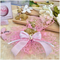 Bomboniera Battesimo Bimba "Dolce Cerbiatto" su Maxi Rete Rosa con Iniziale Oro