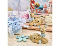 Bomboniera Battesimo Bimbo Dolce Cerbiatto in Scatola con Nastro Celeste a Pois