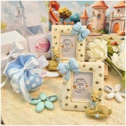 Bomboniera Battesimo Bimbo Cornice Portafoto Dolce Cerbiatto con Maxi Fiocco Celeste