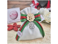 Bomboniera Laurea Scienze e Matematica Sacchetto Verde con Quadrifoglio Portafortuna e Tocco Legno