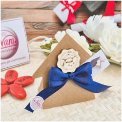 Bomboniera Laurea Segnaposto Scatolina Kraft con Nastro Giurisprudenza e Tocco Legno