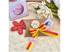 Segnaposto Laurea Scatolina Kraft con Nastro Economia e Tocco Legno