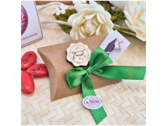 Segnaposto Laurea Scatolina Kraft con Nastro Agraria e Biologia e Tocco Legno