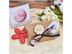 Segnaposto Laurea Scatolina Kraft con Nastro Ingegneria e Tocco Legno