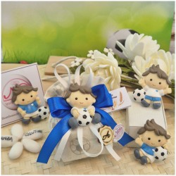 Bomboniere Comunione Calciatore magnete su sacchettino con palloni