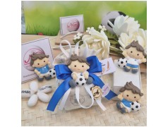 Bomboniere Comunione Calciatore magnete su sacchettino con palloni