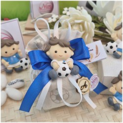 Bomboniere Comunione Calciatore magnete su sacchettino con palloni