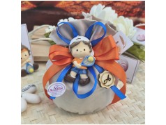 Bomboniera Comunione Bimbo Piccolo Tennista Sacchetto Arancio e Blu con Statuina e Iniziale