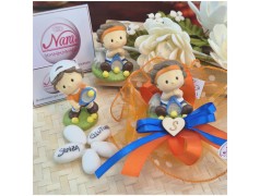 Giocatore Tennis Bomboniera Comunione Piccolo Tennista su Maxi Nuvola Arancione e Blu