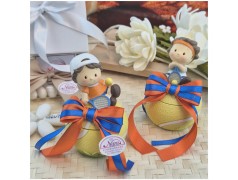 Bomboniere Comunione Tennis Scatola a forma di Pallina con Statuina e Nastro Arancio