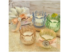 Bomboniera Matrimonio e Comunione Candela in Vetro Fiore di Luce Colorato con Scatola Regalo