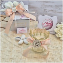 Bomboniera Matrimonio e Comunione Candela in Vetro Fiore di Luce Colorato con Scatola Regalo