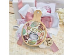 Bomboniera Utile Apribottiglie Tagliere Tropical - Design Foglie Oro e Rosa con Iniziali Personalizzate