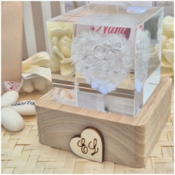Bomboniera Matrimonio Lampada Led "Cubo d'Amore" - Cristallo 3D con Cuore di Rose e Iniziali