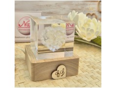 Bomboniera Matrimonio Lampada Led "Cubo d'Amore" - Cristallo 3D con Cuore di Rose e Iniziali