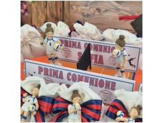 Torta Bomboniera Comunione Bimba Volley Passion con Statuina Giocatrice e Campo con Rete