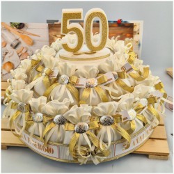Torta porta bomboniere sacchettini con placchetta 50 anniversario